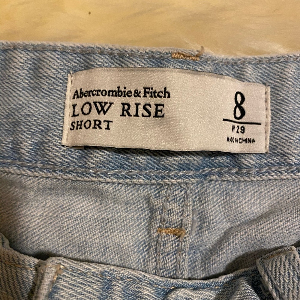 Blue Jean shorts with floral design